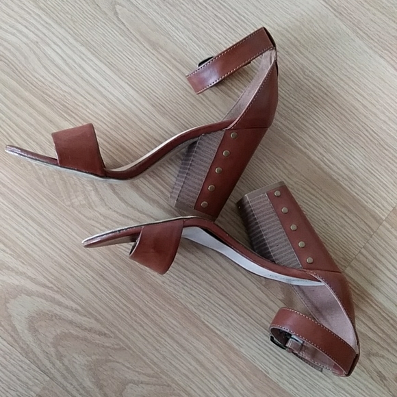 Indigo Rd. Irimagen-R Block Studded Heel 7M Brown - Picture 16 of 16